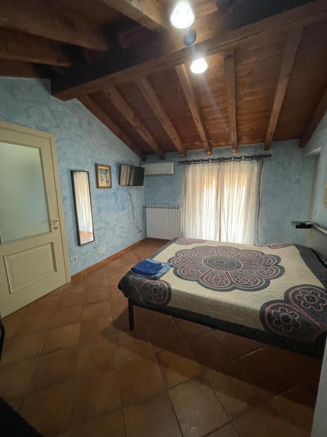 Court Inn Galliate Exterior foto